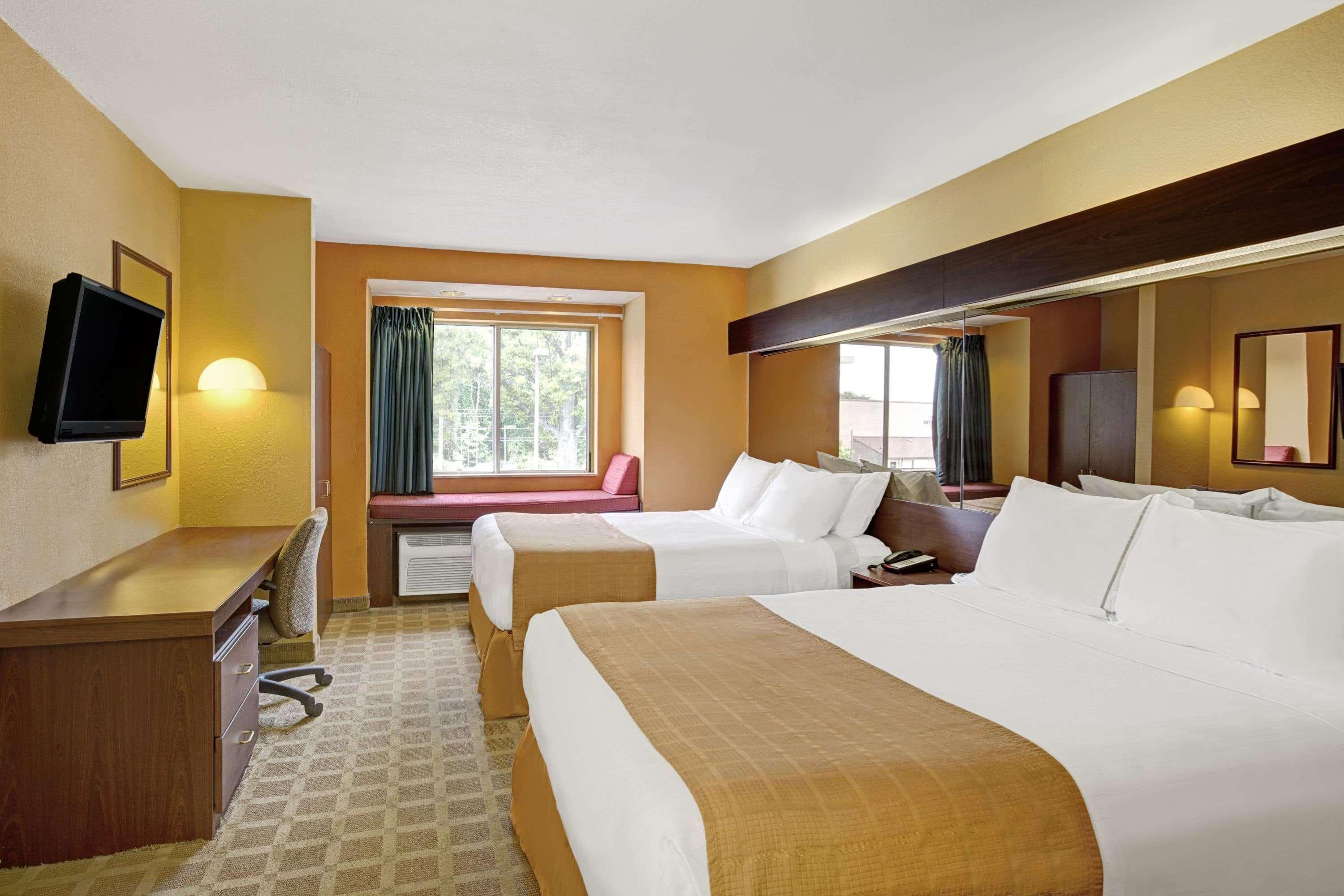 Microtel Inn By Wyndham Lake Norman Cornelius Εξωτερικό φωτογραφία