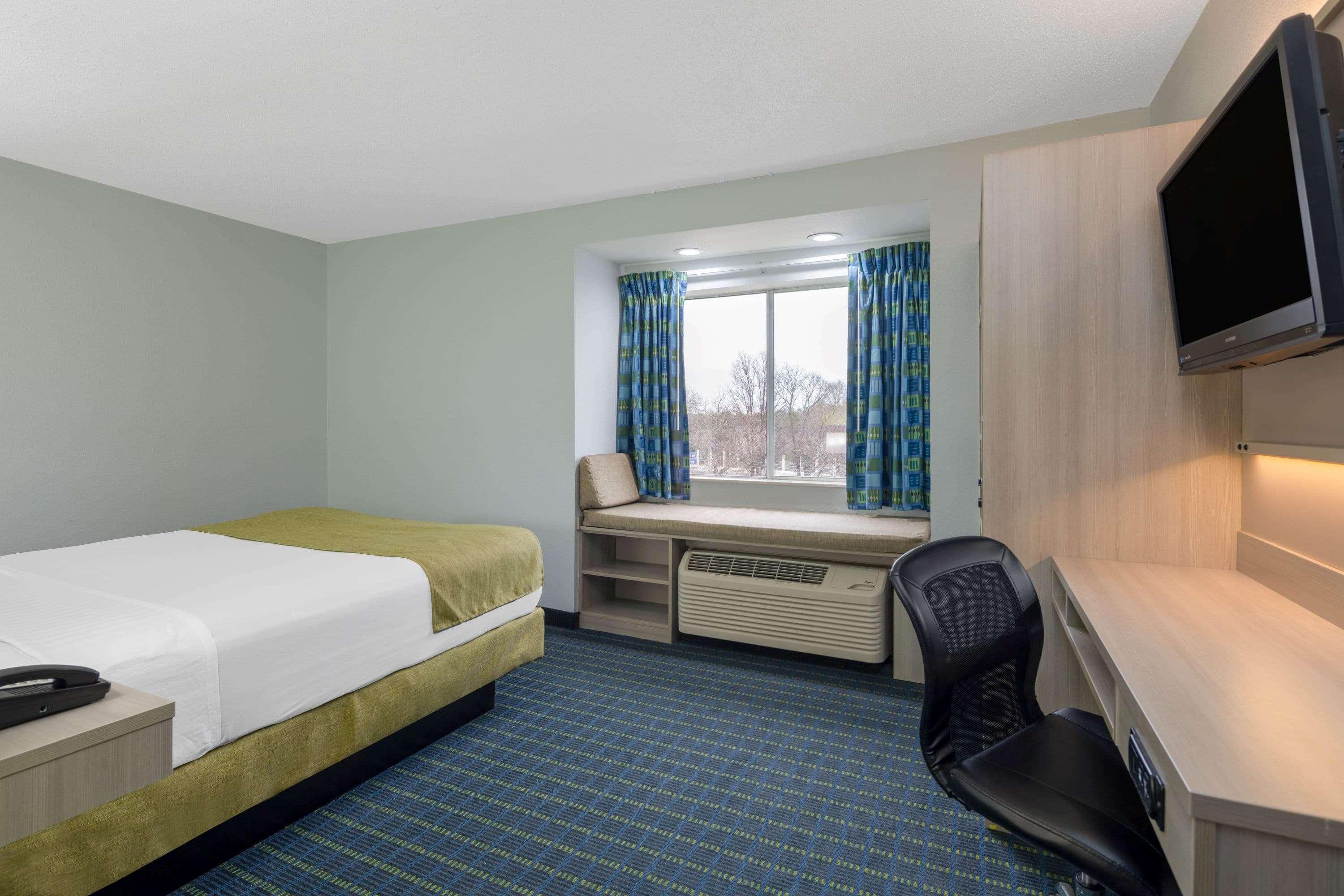 Microtel Inn By Wyndham Lake Norman Cornelius Εξωτερικό φωτογραφία