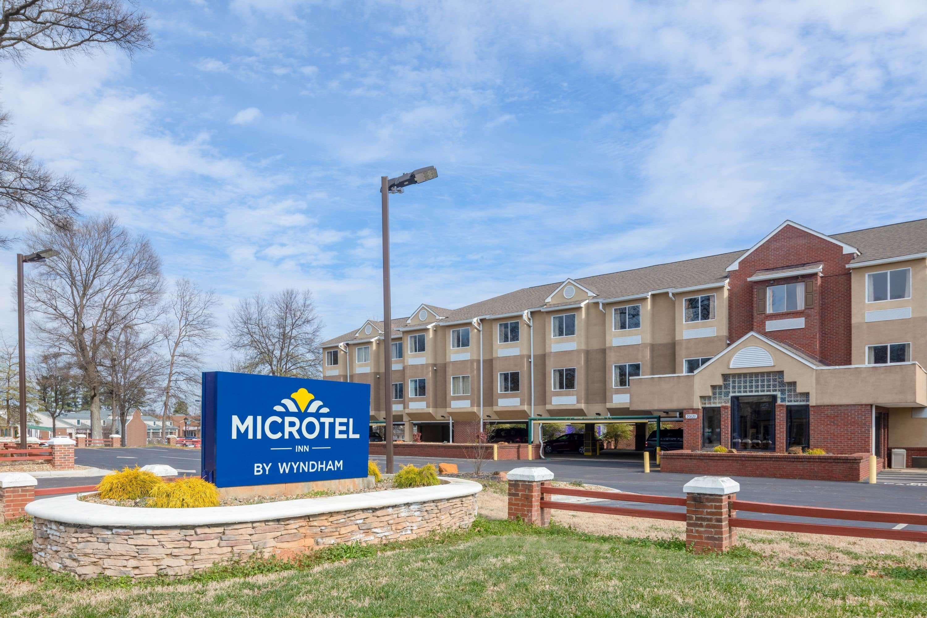 Microtel Inn By Wyndham Lake Norman Cornelius Εξωτερικό φωτογραφία