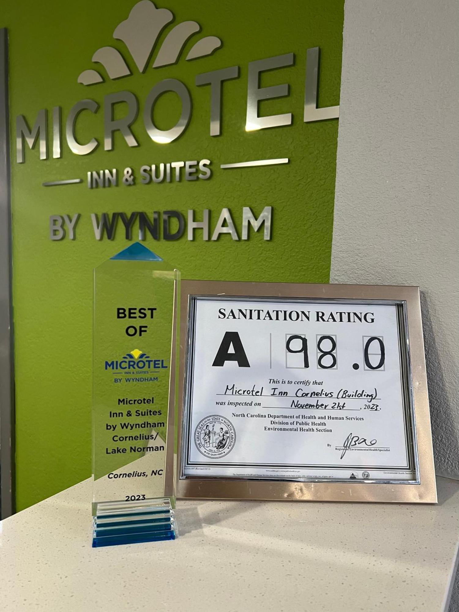 Microtel Inn By Wyndham Lake Norman Cornelius Εξωτερικό φωτογραφία